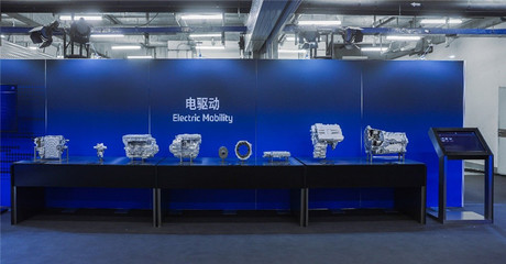 采埃孚40周年 以技術(shù)驅(qū)動產(chǎn)業(yè)電動化、自動化及軟件化轉(zhuǎn)型